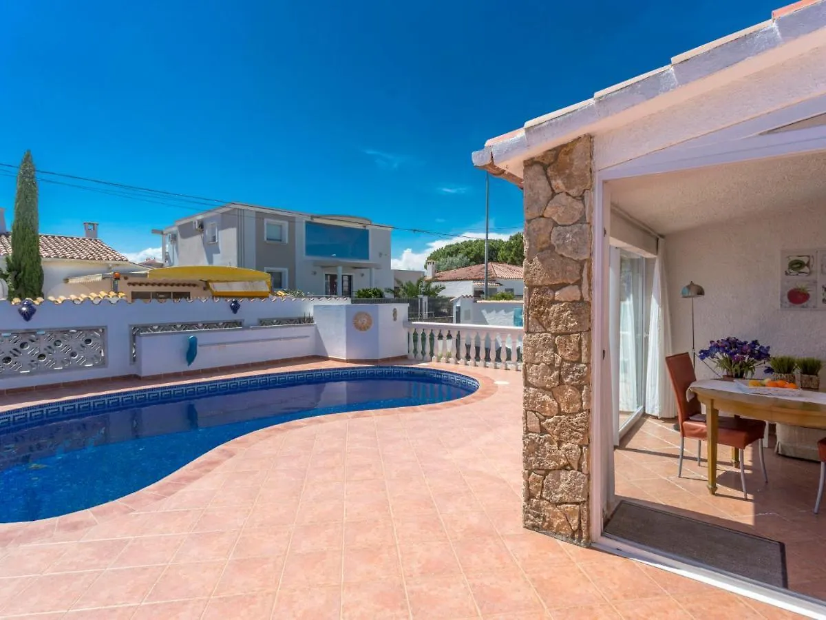 Holiday Home Peni By Interhome إمبوريابرافا 0*,